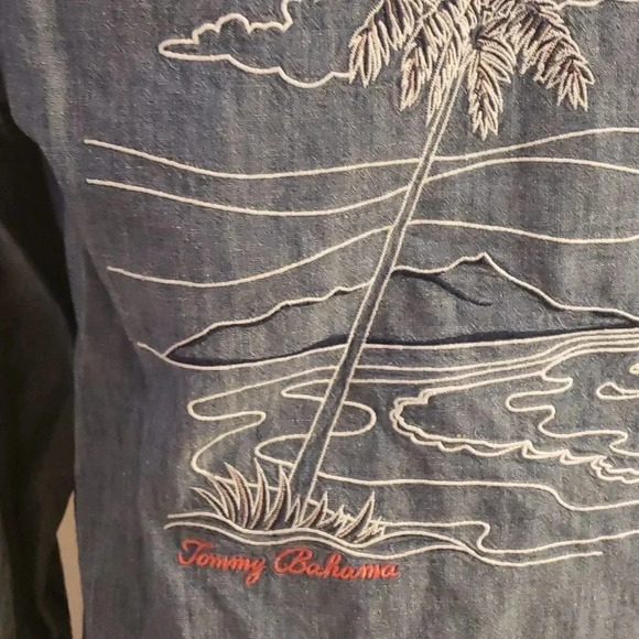 𝅺TOMMY Bahama denim long sleeve shirt size M NWT - Picture 5 of 7
